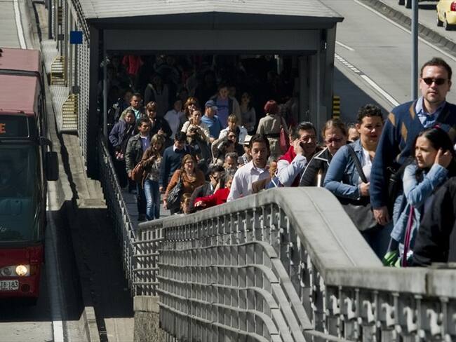 El Tribunal Contencioso Administrativo de Cundinamarca consideró que Transmilenio desconoció el derecho al debido proceso y a la defensa que reclamaban los oferentes de los buses eléctricos. Foto: Getty Images