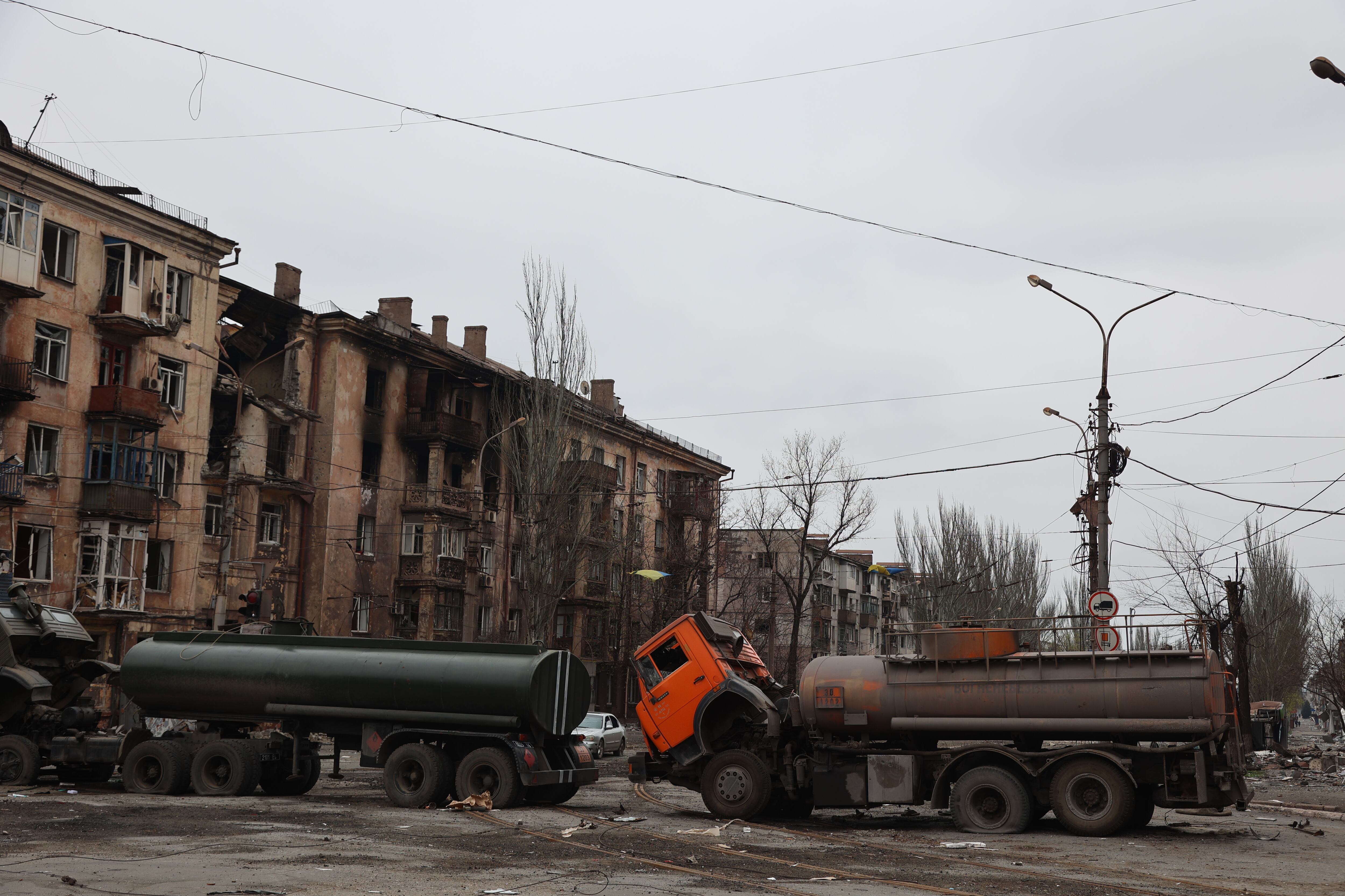 MARIUPOL, UKRAINE - APRIL 17: A view of damaged buildings in the Ukrainian city of Mariupol under the control of Russian military and pro-Russian separatists, on April 17, 2022. (Photo by Leon Klein/Anadolu Agency via Getty Images)