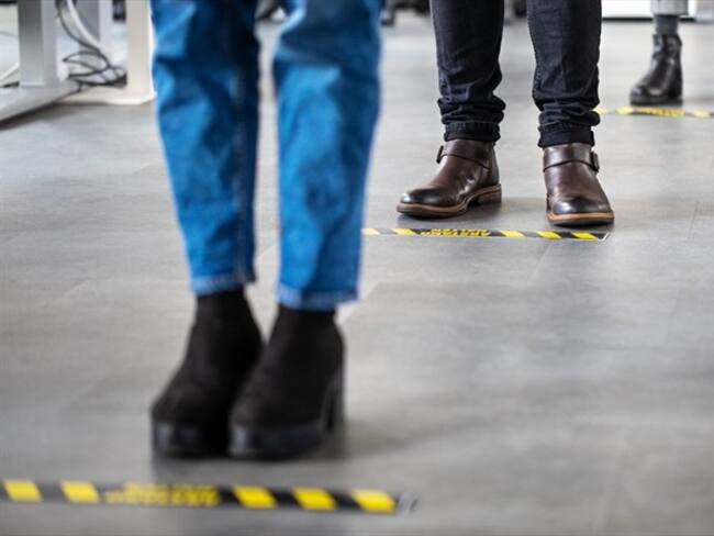 ¿Con qué deben tener prudencia los colombianos?. Foto: Getty Images / ALVAREZ