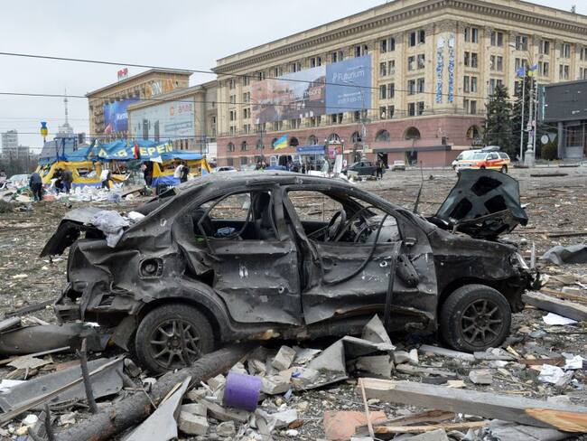 Resultado de los bombardeos en el centro de Jarkov. Foto: Getty Images