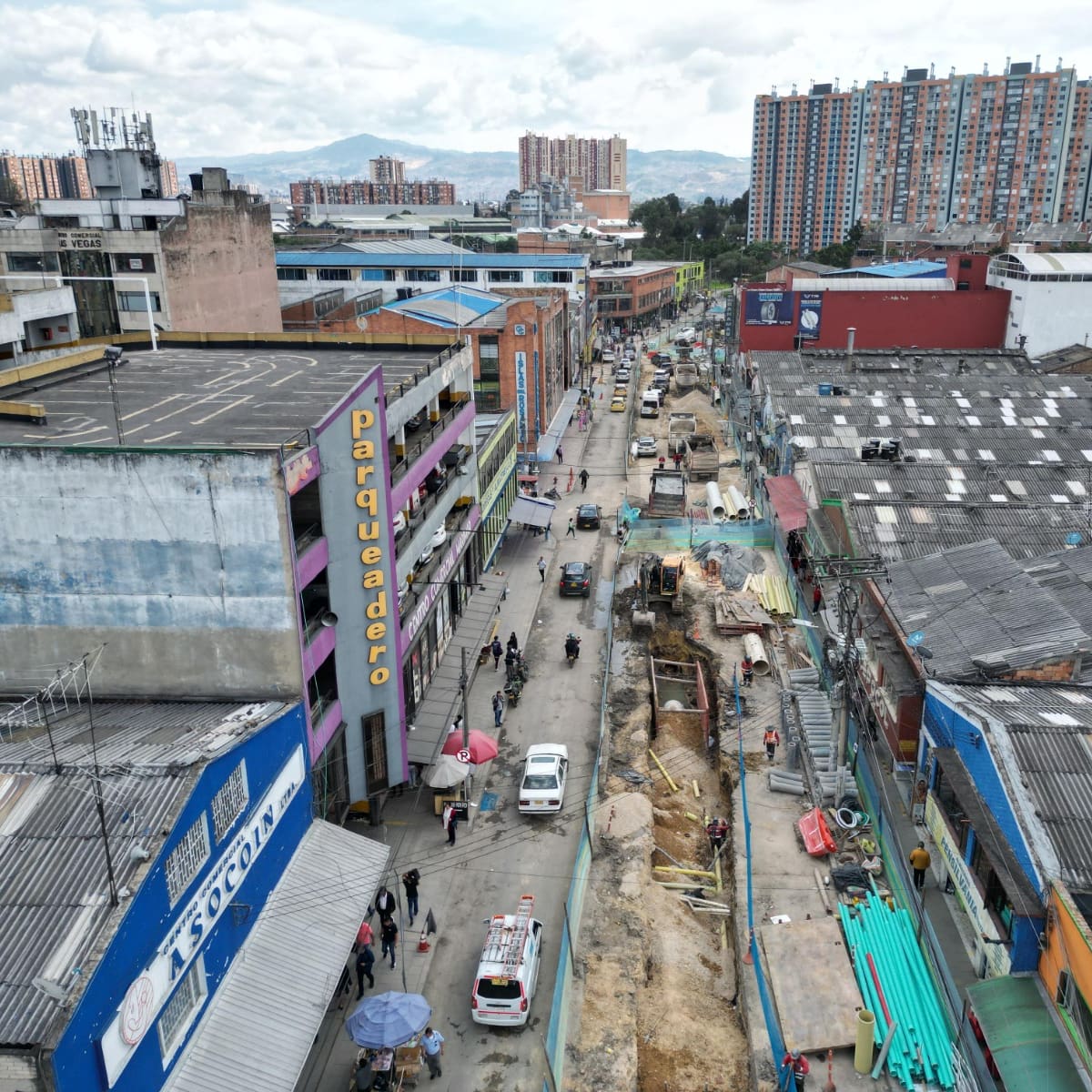 Presidente del Concejo denuncia que 72% de obras públicas en Bogotá están retrasadas o suspendidas