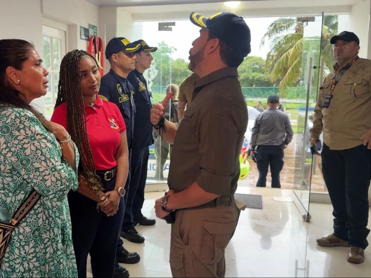 De la Espriella confrontó a la gobernadora de San Andrés y a representante a la Cámara: así fue