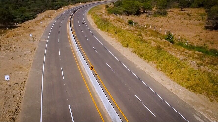 Además, se sancionó a Eder Zabaleta con $16,7 millones, persona natural vinculada a DVG Ingeniería, por ejecutar y colaborar con la conducta anticompetitiva. Foto: Colprensa