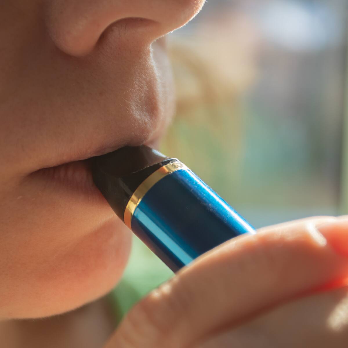 Abren investigación contra empresas de vapeadores por presuntos engaños a clientes