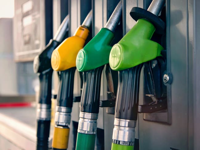 Incremento del precio de gasolina: afectaciones para camioneros y transporte público