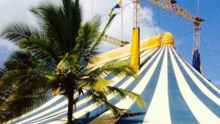 Los asistentes deben hacerlo en carro particular, con máximo cuatro personas por vehículo.. Foto: Gran Circo