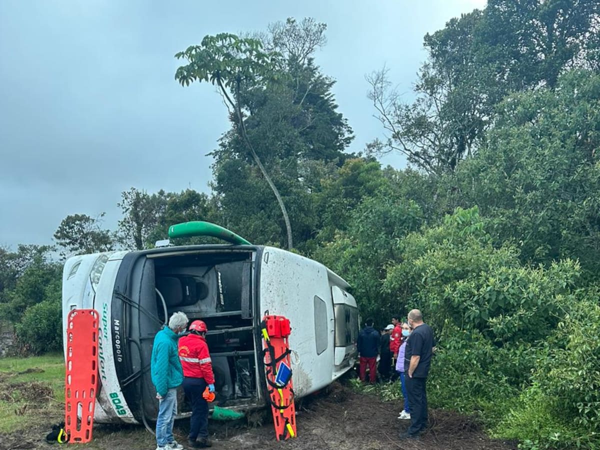 Cuatro muertos y quince heridos en Boyacá por accidente de tránsito