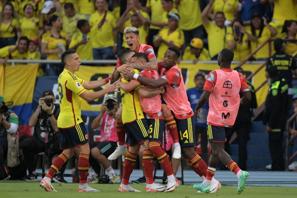 Selección Colombia ante Uruguay. (Photo by RAUL ARBOLEDA/AFP via Getty Images)