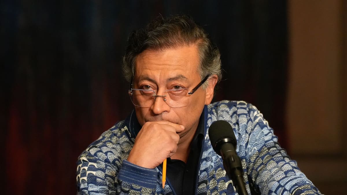 No me arrodillo ni me dejo presionar: Petro por llamado a consulta de embajadores de Colombia y EEUU