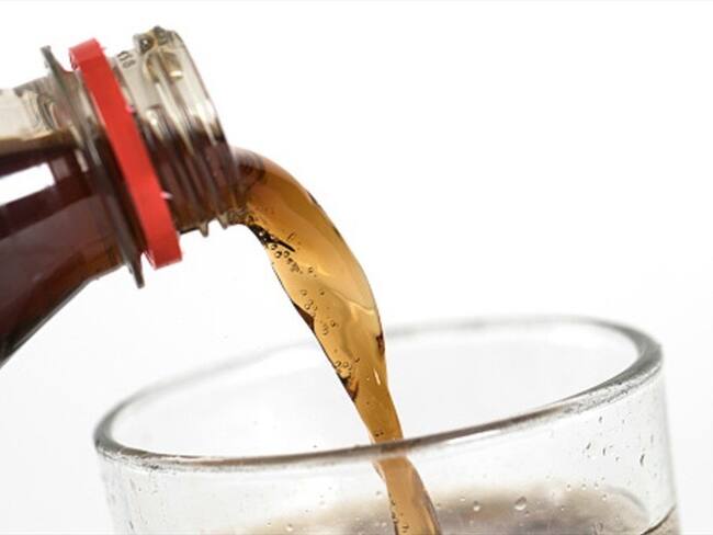 Gobierno y congresistas acuerdan IVA plurifásico a bebidas azucaradas y cerveza. Foto: Getty Images