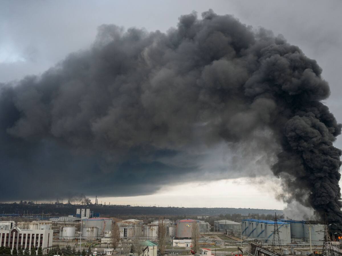 Ataques rusos dejaron cuatro muertos en las ciudades ucranianas de Odesa y Poltava