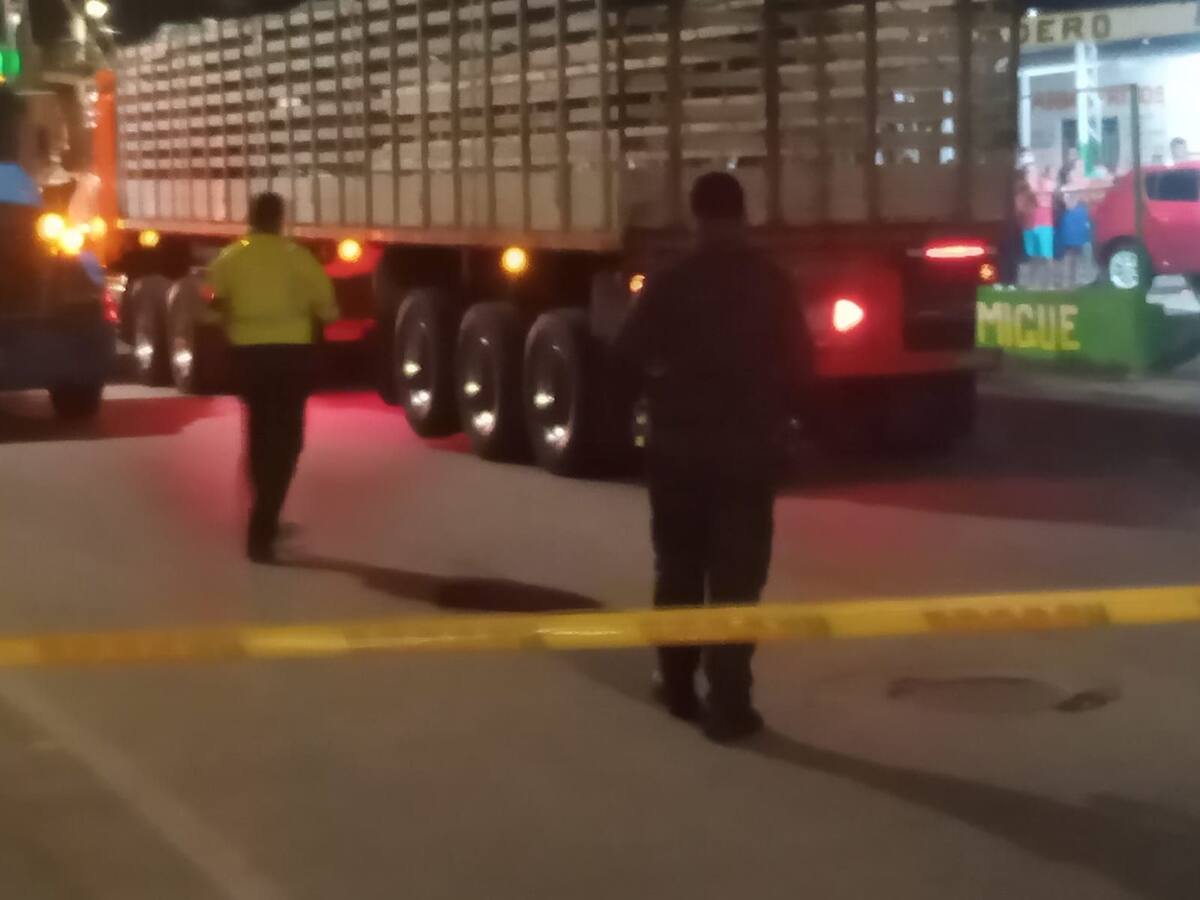 Menor de edad muere al ser arrollado por una tractomula en santa Marta