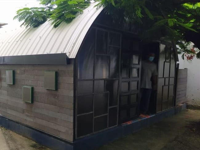 El proceso constructivo es seguro, de hecho, en el último lote de viviendas, Essentia incorporó plástico a la base de concreto de la vivienda. Foto: Redacción W Radio