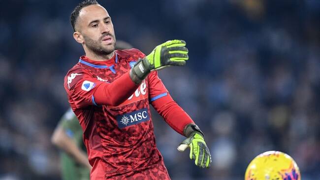 Napoli confirmó que David Ospina, afectado por una fuerte gripe, no estará en el juego.. Foto: Getty Images
