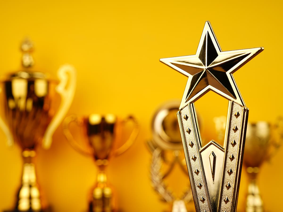 ¿Quién merece un premio en Colombia?