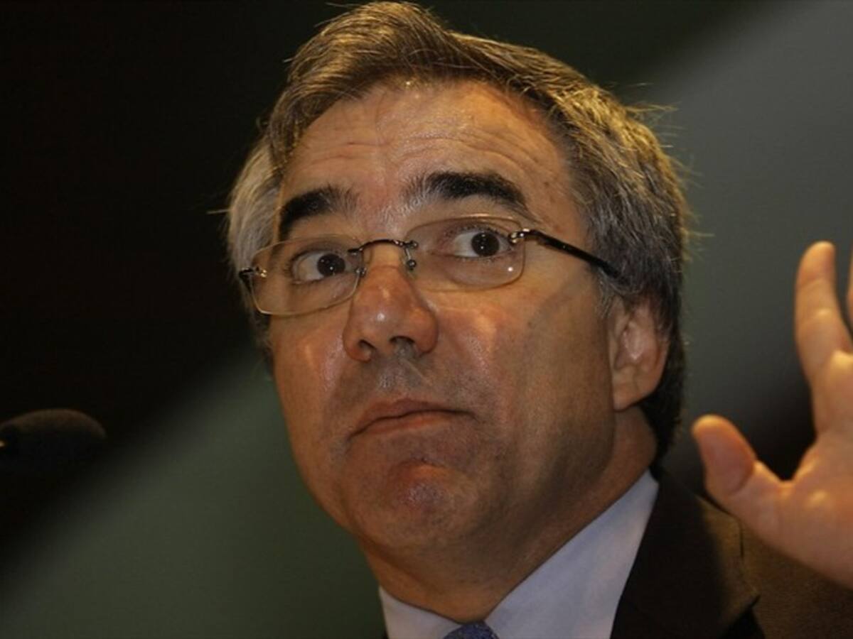 Niegan libertad al exministro Diego Palacio