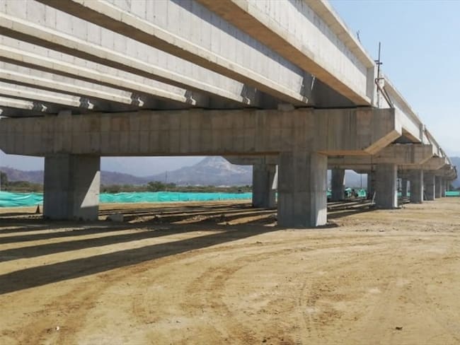Los principales avances en el proyecto corren por cuenta de la construcción del puente Ferrocarril que actualmente cuentan con un porcentaje de ejecución del 72%. Foto: Cortesía/ Invías.