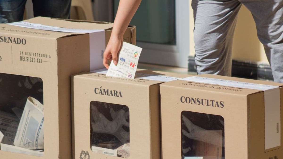 Gobierno estudia nuevas propuestas de la posible financiación pública en elecciones
