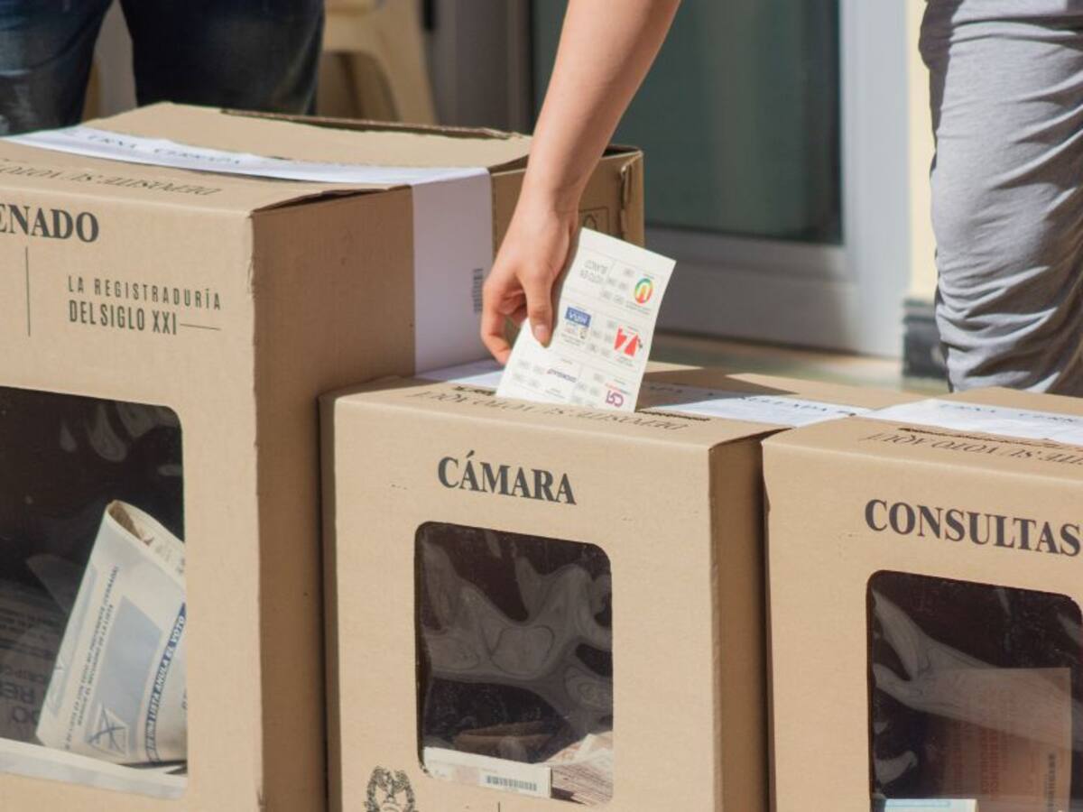 Gobierno estudia nuevas propuestas de la posible financiación pública en elecciones