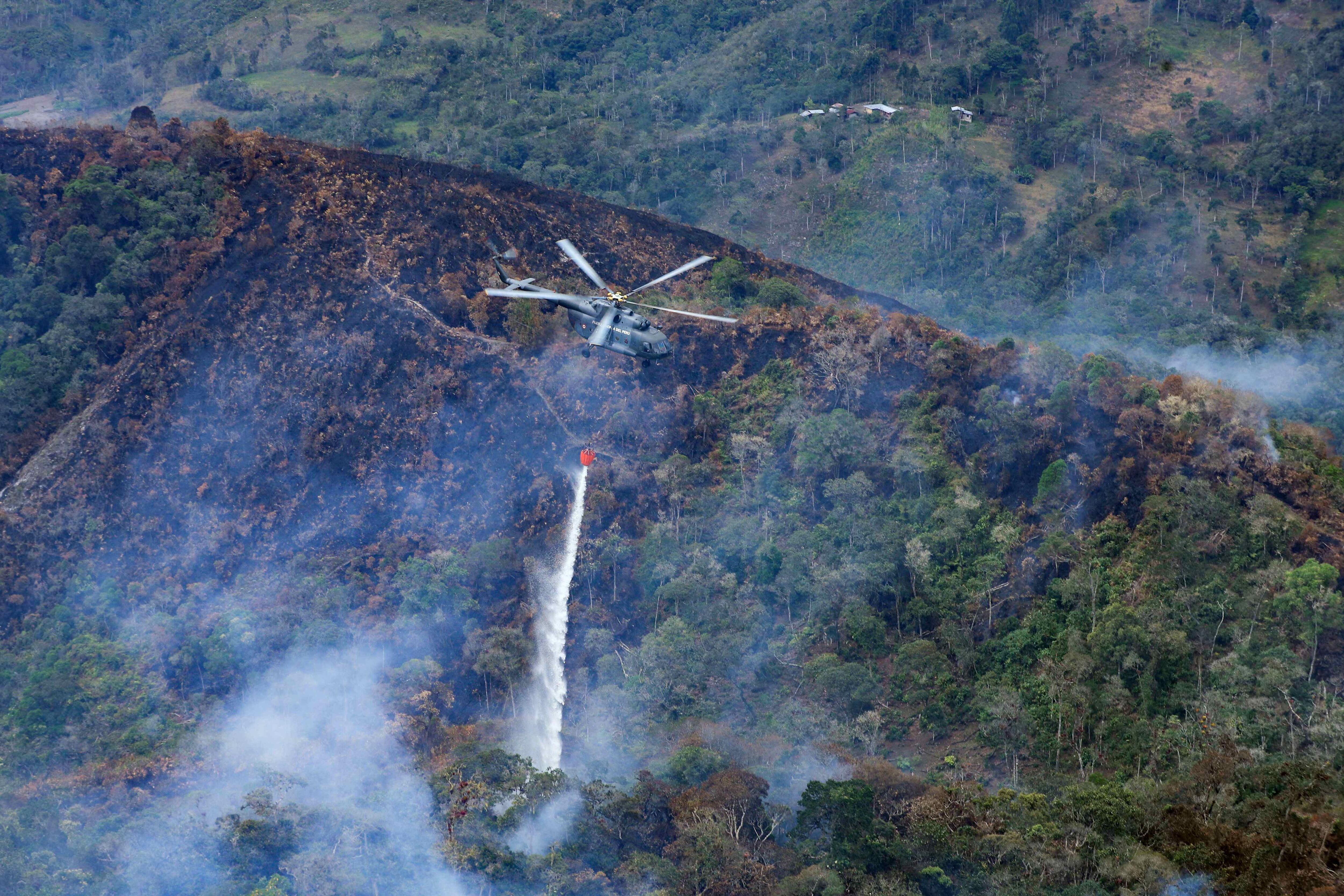 Los incendios forestales que se han desatado en la última semana en la Amazonía peruana y otras regiones del país. EFE/ Presidencia de Perú
