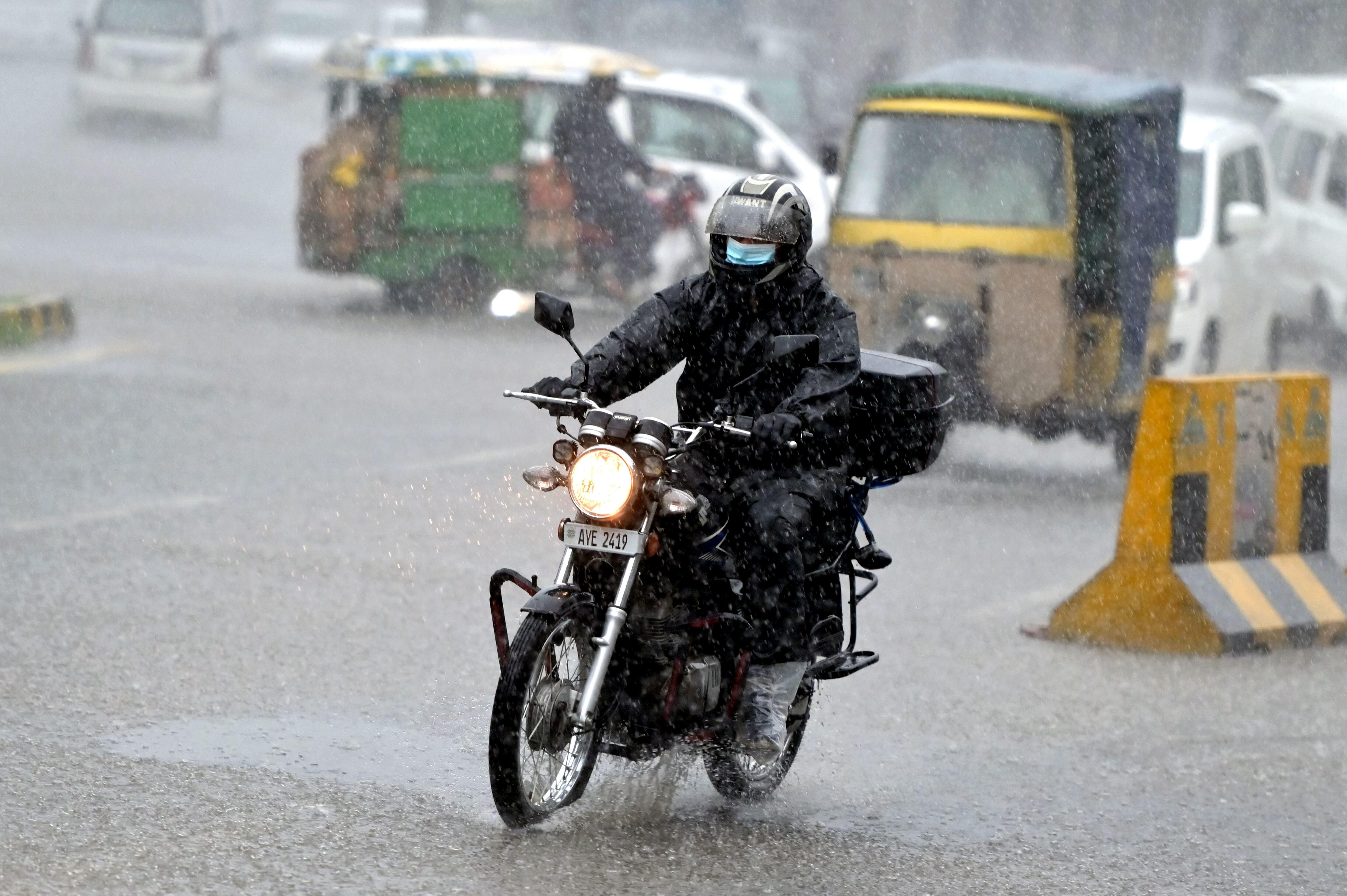 Fuertes lluvias en Pakistán dejan más de 170 muertos en Pakistán. EFE/EPA/AMJAD HUSSAIN