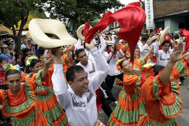 Defile San Pedro, Neiva // Imagen de referencia: Colprensa