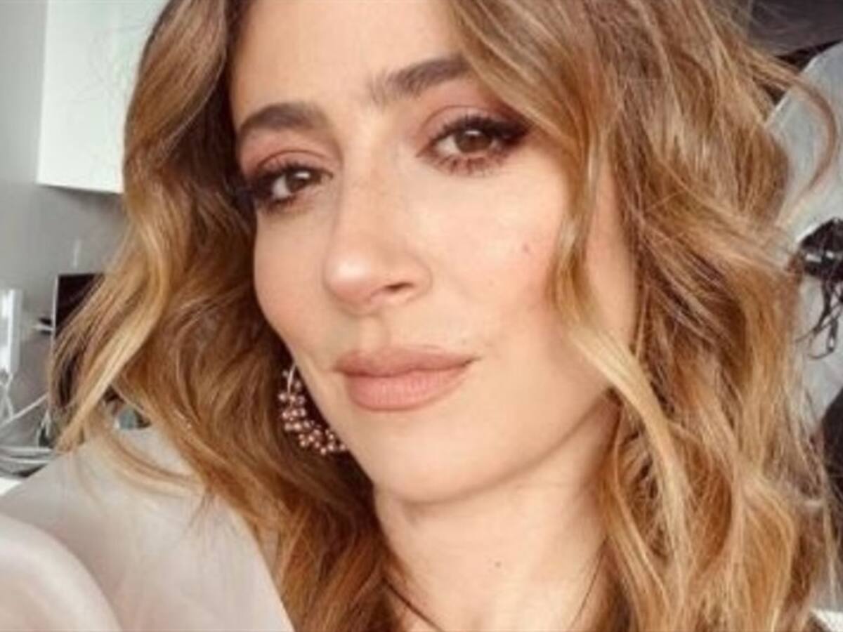 Verónica Orozco mostró sus envidiables curvas al alzarse la blusa en Instagram