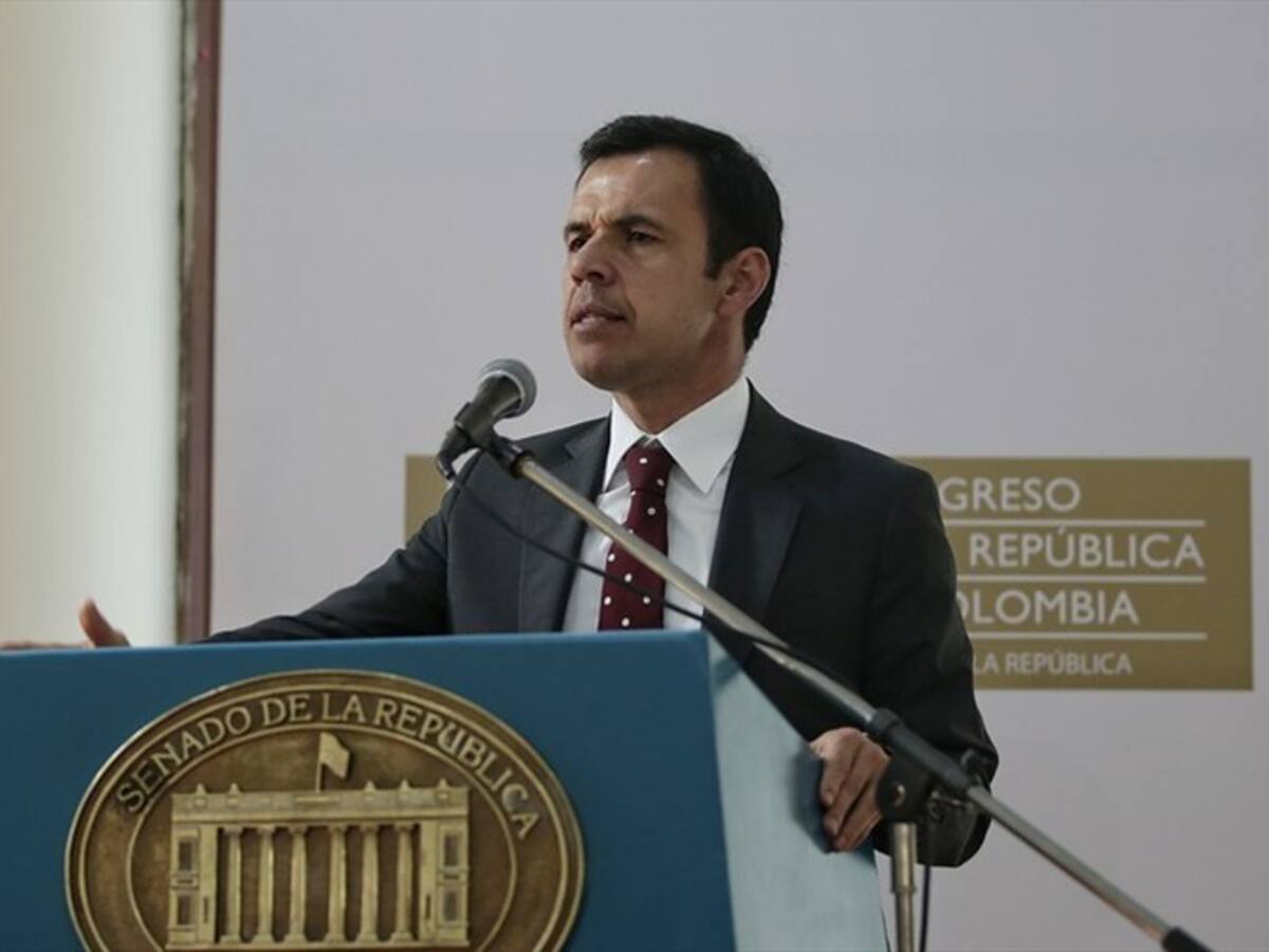 No veo lugar a la suspicacia: Mininterior sobre tutelante/contratista