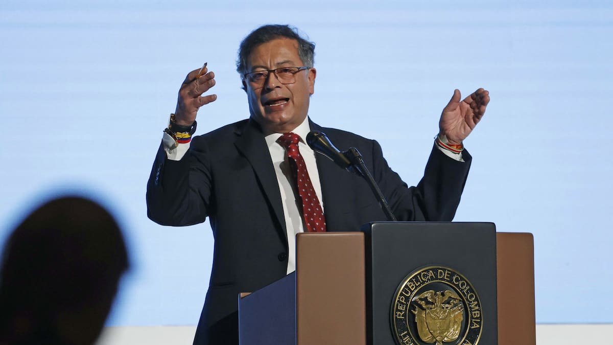 Si Petro sigue tomando decisiones a las 3:00 de la mañana, habrá problemas: congresista republicano