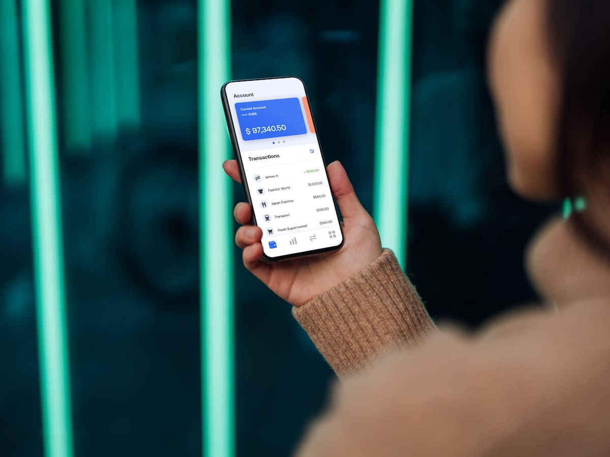 ¿Qué tan seguro es usar apps de bancos en el celular? Esto dicen los expertos