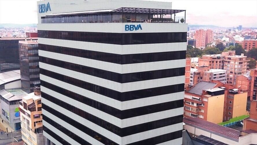 Imponen millonaria sanción al BBVA por presuntos incumplimientos en Ingreso Solidario. Foto: Colprensa
