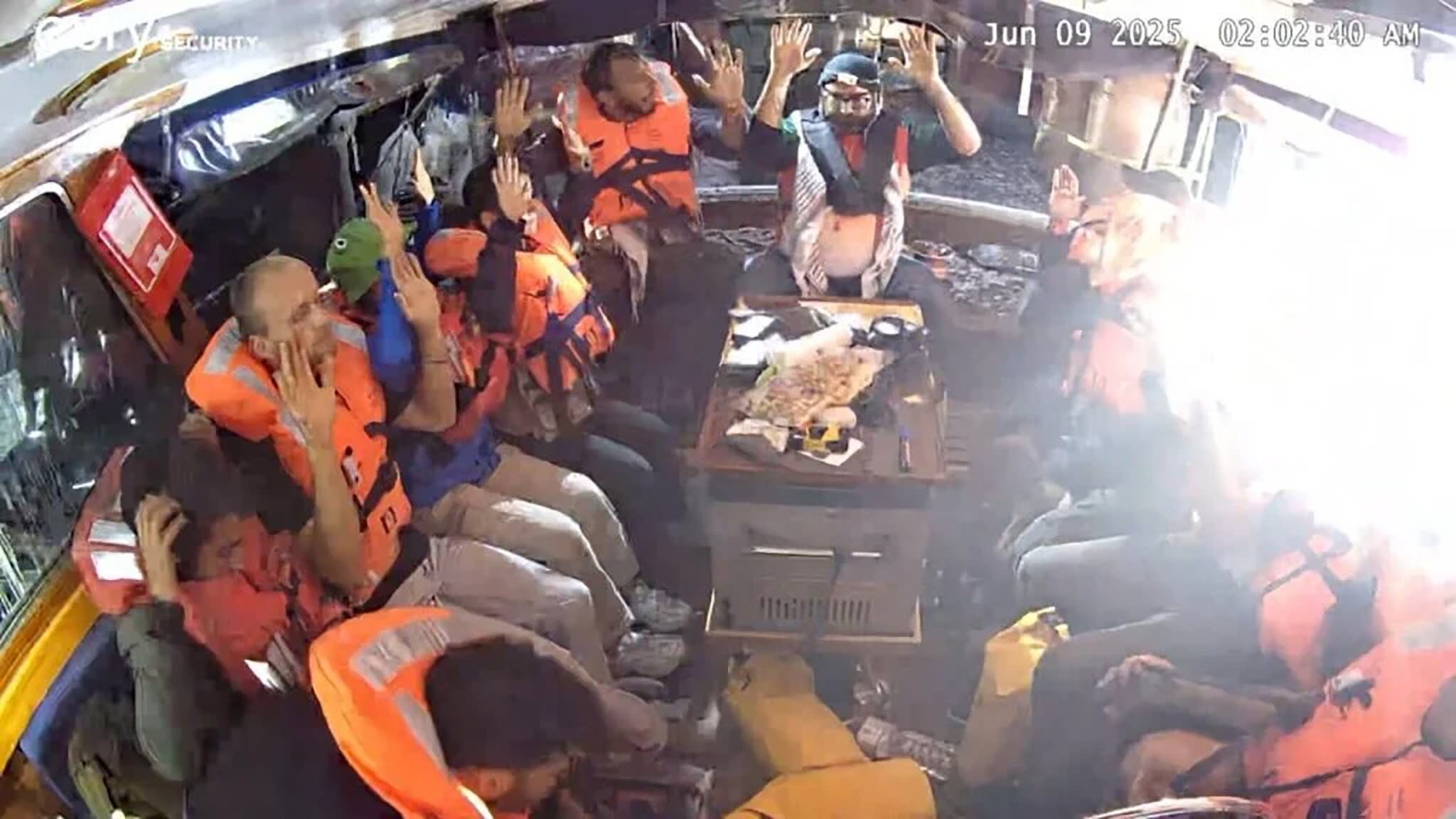 Flotilla de la Libertad (FFC), de la tripulación del buque Madleen, con destino a Gaza. Foto: EFE/EPA/COALICIÓN DE LA FLOTILLA DE LA LIBERTAD.