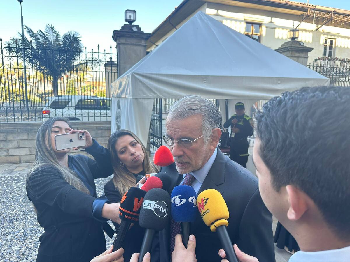 Gobernador del Atlántico reaccionó a propuesta del presidente Petro de una Constituyente