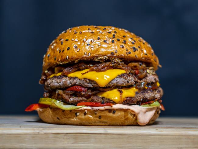 Hamburguesa, imagen de referencia | Crédito: GettyImages