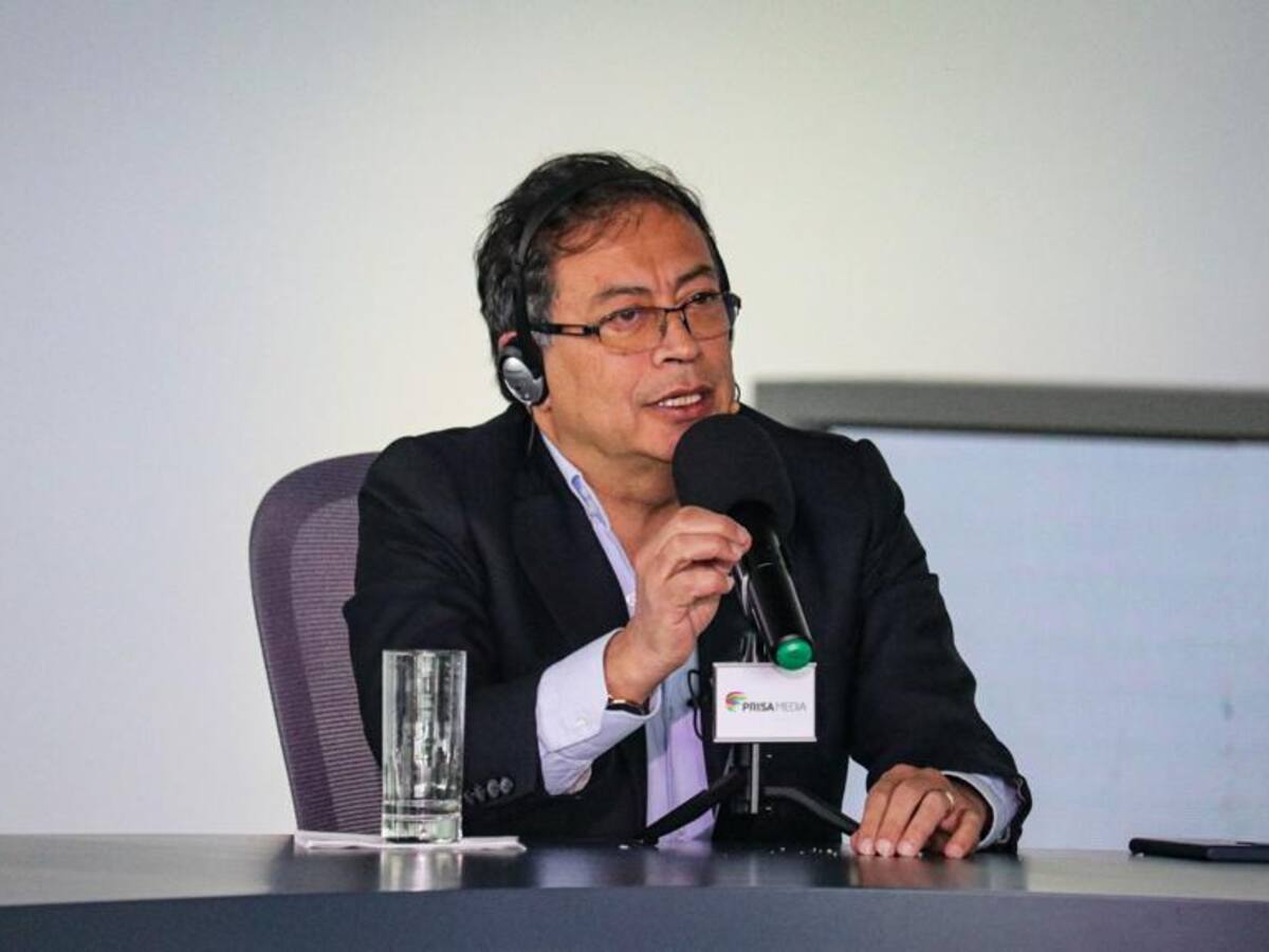 Gustavo Petro: “me cayó mal un trago que tomé antes del acto de Girardot”