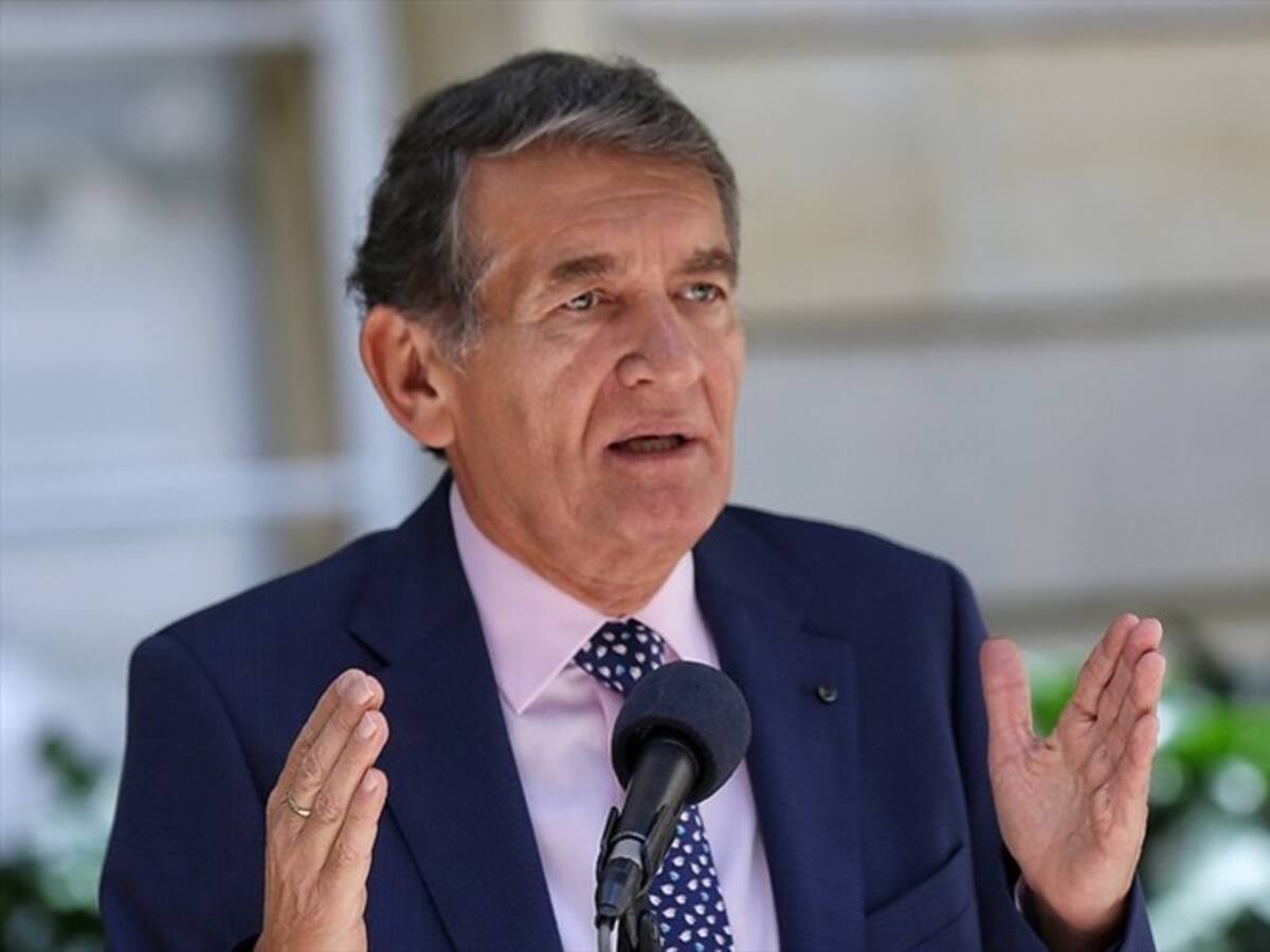 Firman pacto para promover el trabajo decente en el sector de servicios temporales