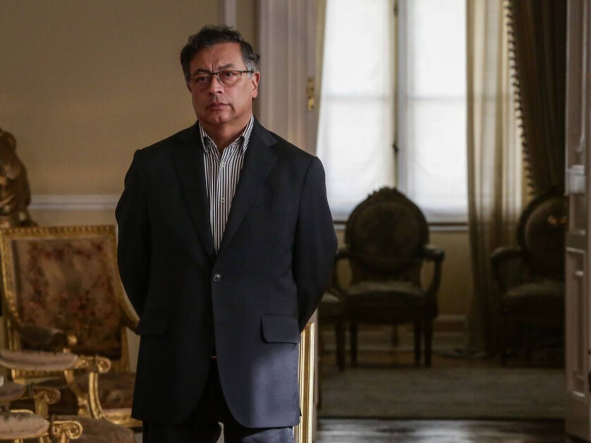 Petro solicitó renuncia a gabinete ministerial y directores de departamentos administrativos