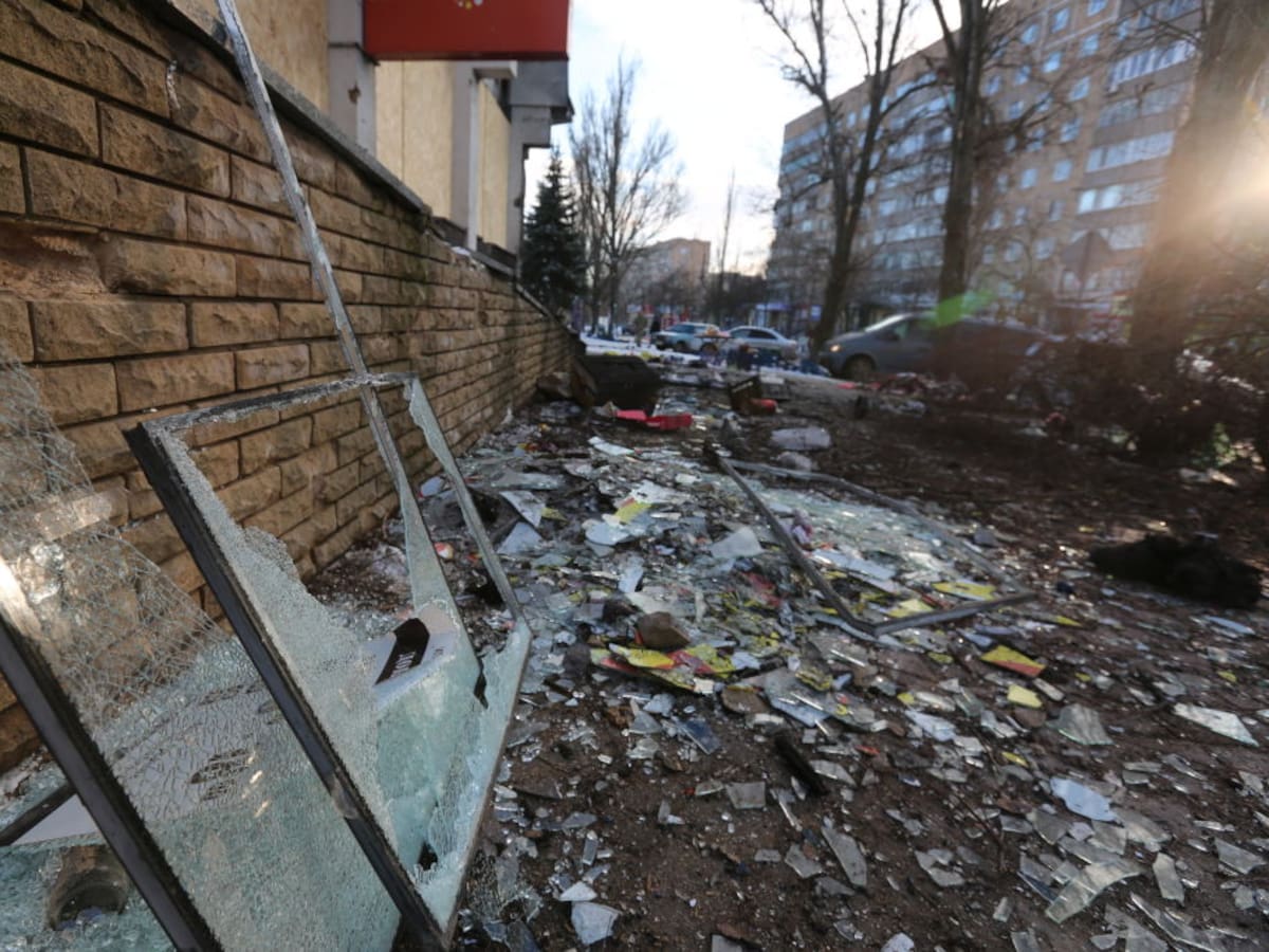 Al menos 25 muertos y 20 heridos por ataque ucraniano a mercado en Donetsk