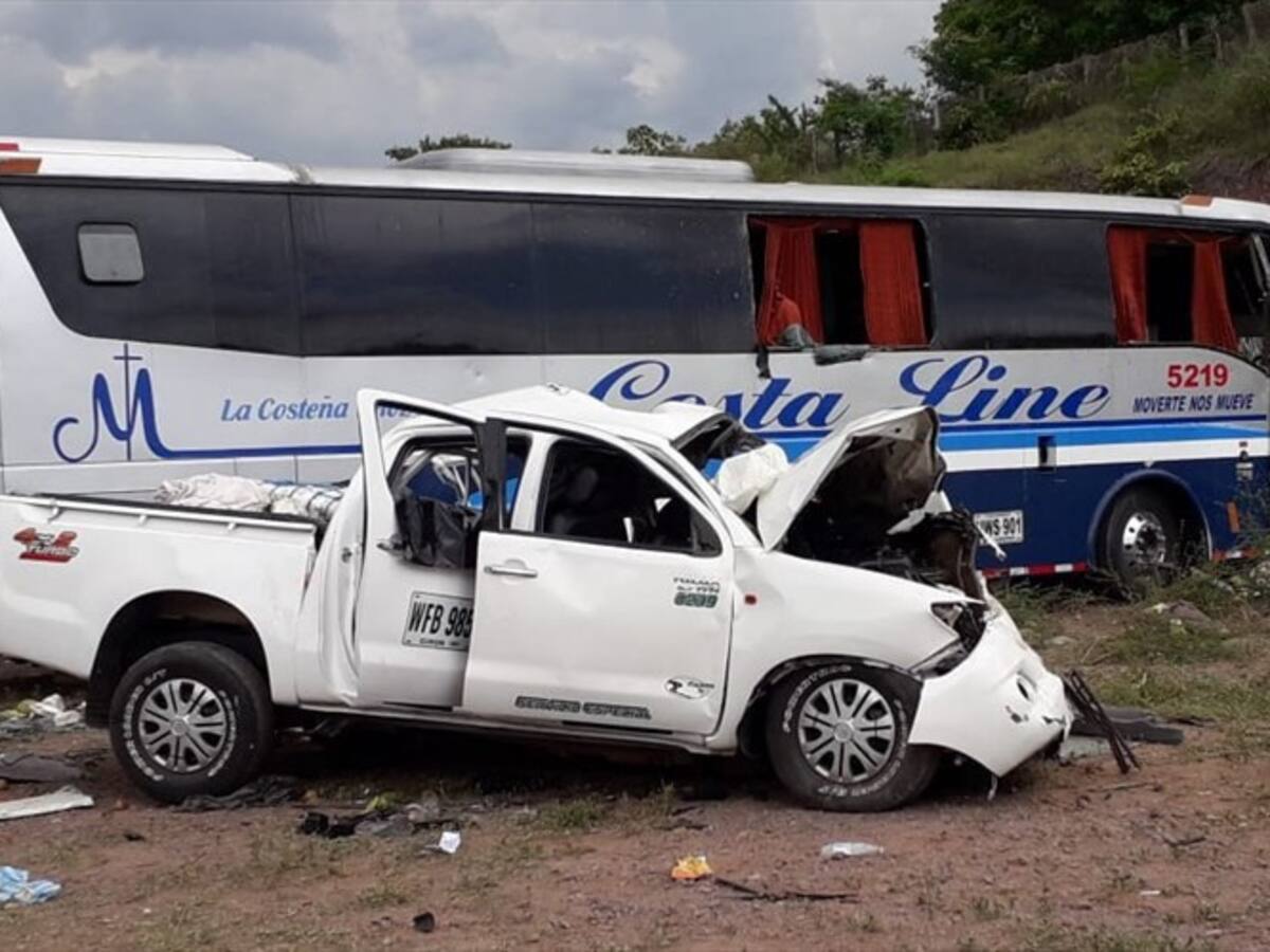 Choque en vía Valledupar-Santa Marta dejó cinco muertos