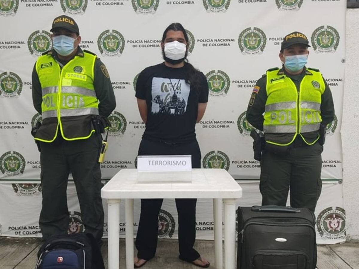 Supuesta bomba en avión y protesta de presos en Santa Marta, tienen relación