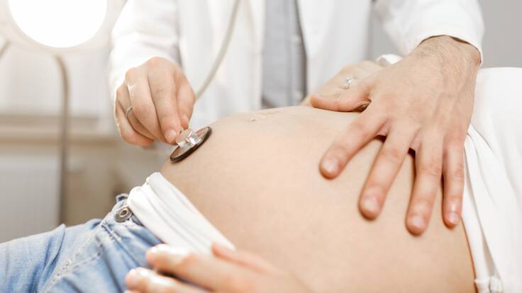 ¿Qué tan común es un parto prematuro y qué puede causarlo?