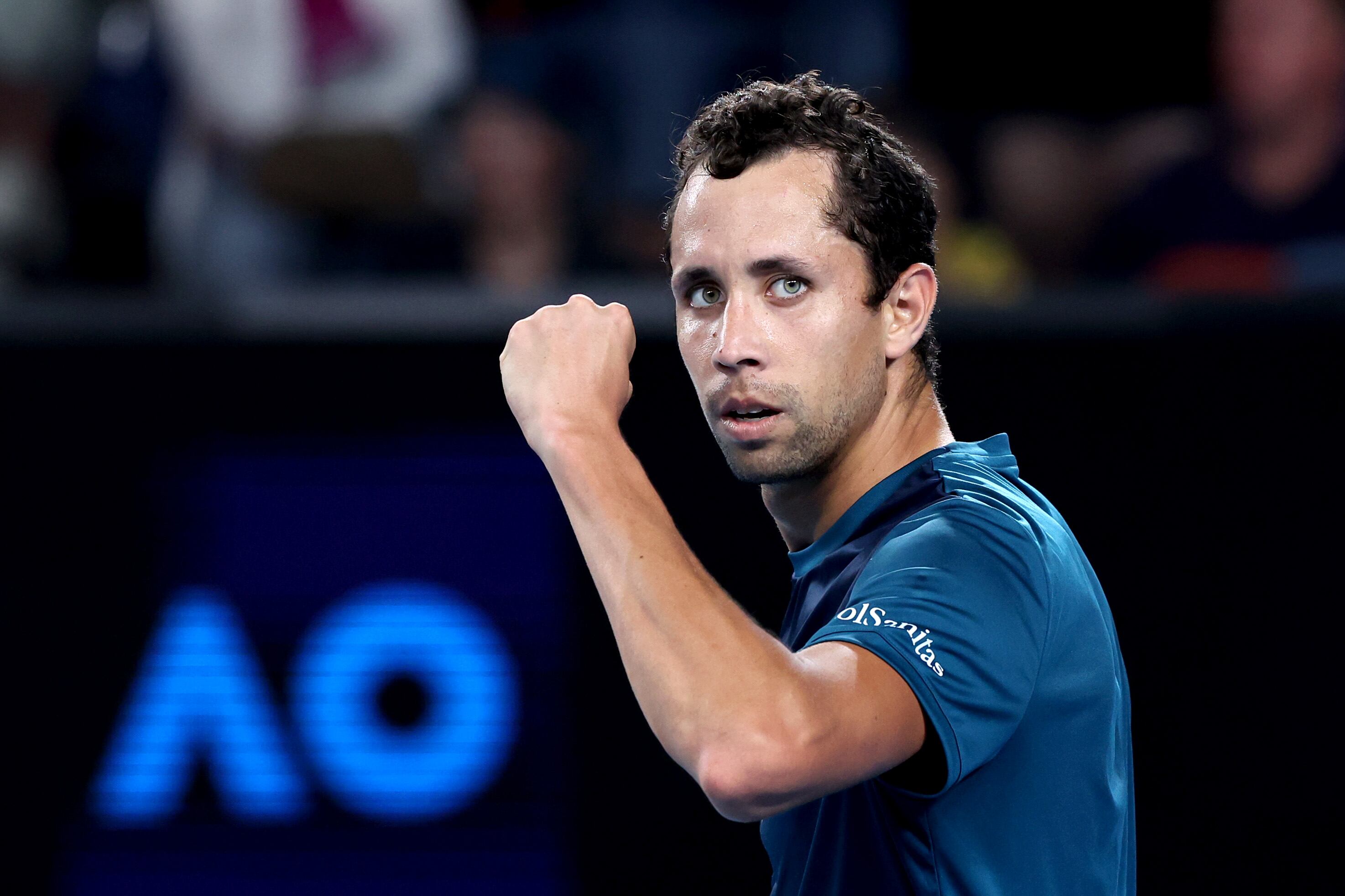 Daniel Galán durante el Australian Open 2024. Foto de Darrian Traynor/Getty Images