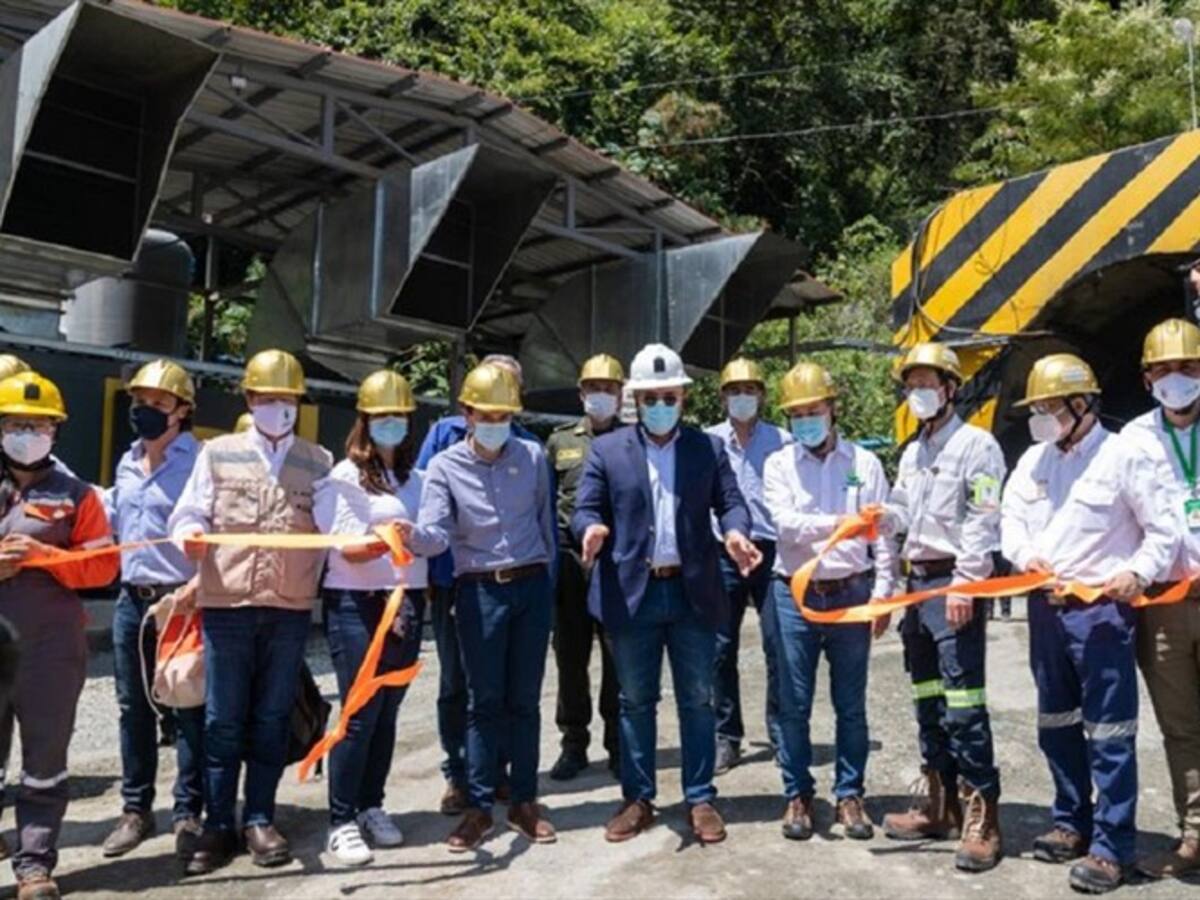 La minería no es enemiga de la naturaleza ni del desarrollo: Duque inaugura mina de oro