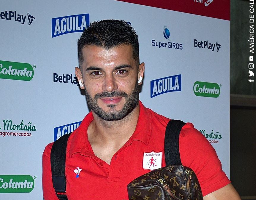 Iago Falque, volante español del América de Cali / Twitter: @AmericadeCali