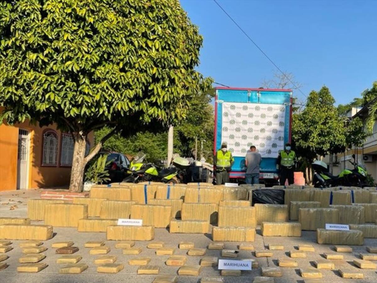 Más de una tonelada de marihuana dentro de un camión fue incautada en Puerto Boyacá