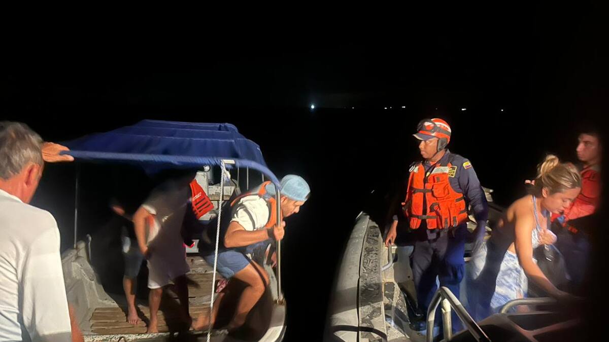 Armada rescató a ocho personas en el Golfo de Morrosquillo