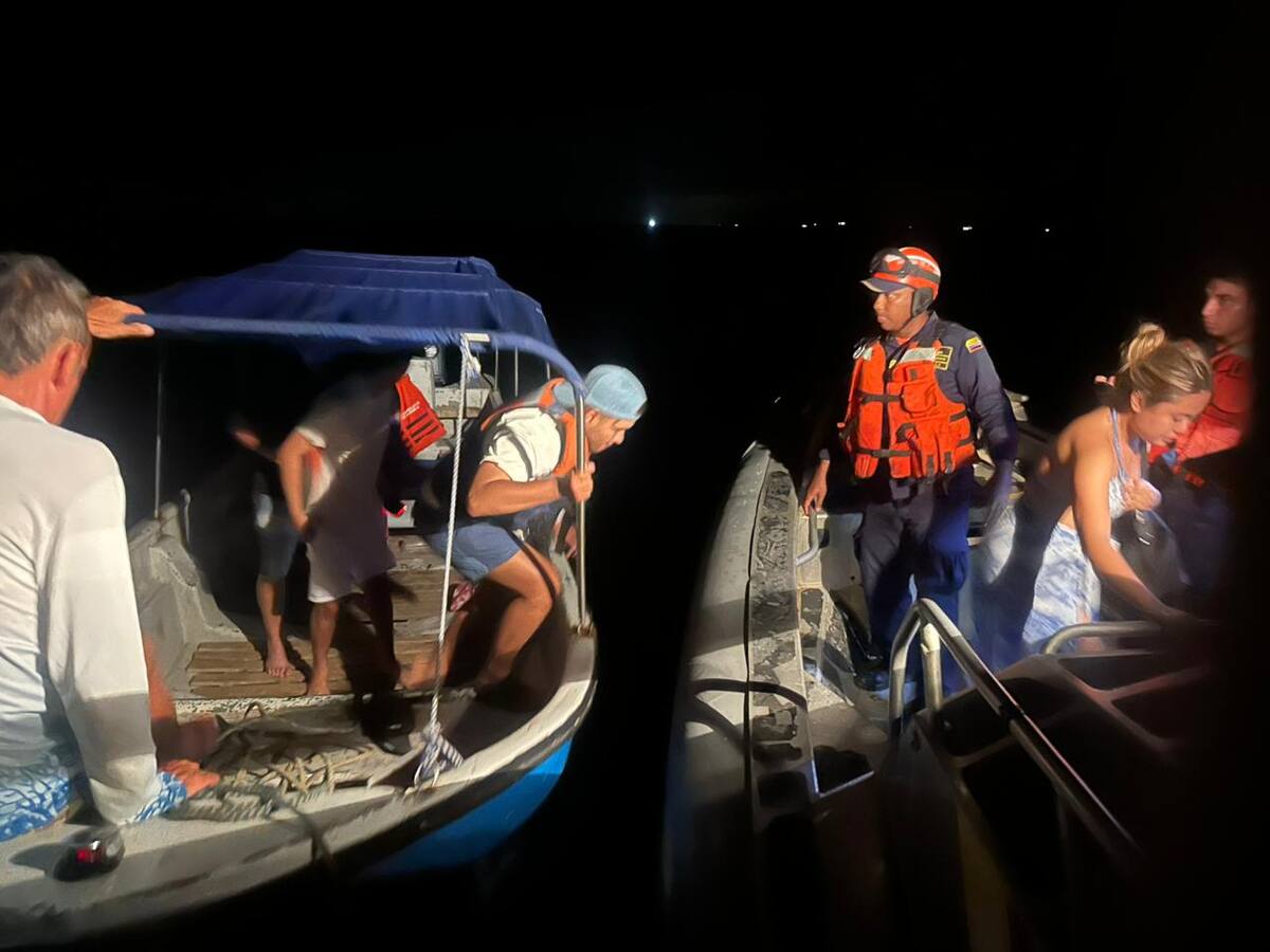 Armada rescató a ocho personas en el Golfo de Morrosquillo
