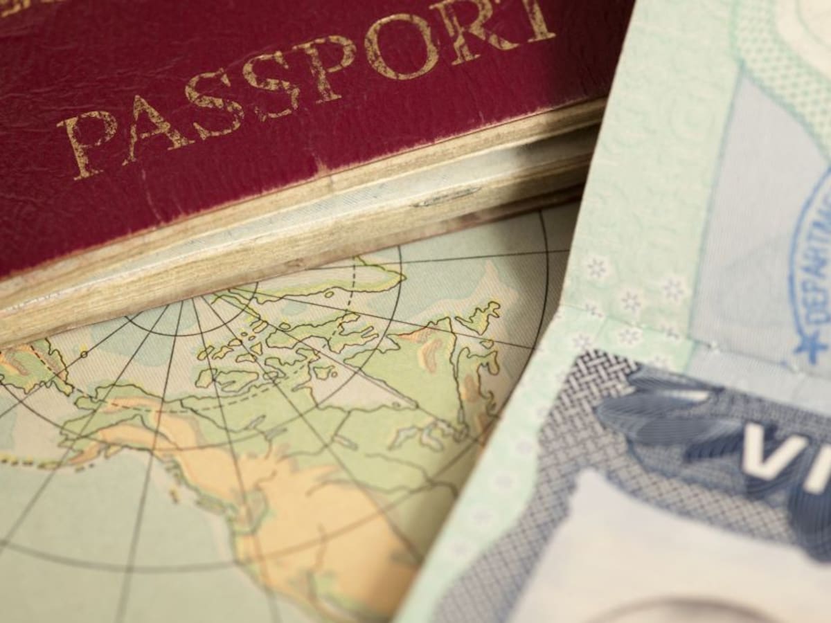 Descubren red de tráfico de migrantes que falsificaba visas para entrar a EE.UU.