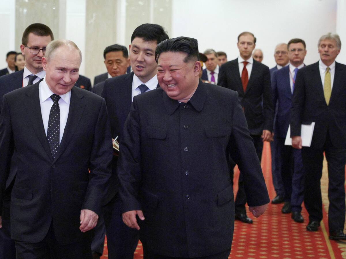 Vladímir Putin conversa con Kim Jong-un sobre venidera cumbre con Donald Trump en Alaska