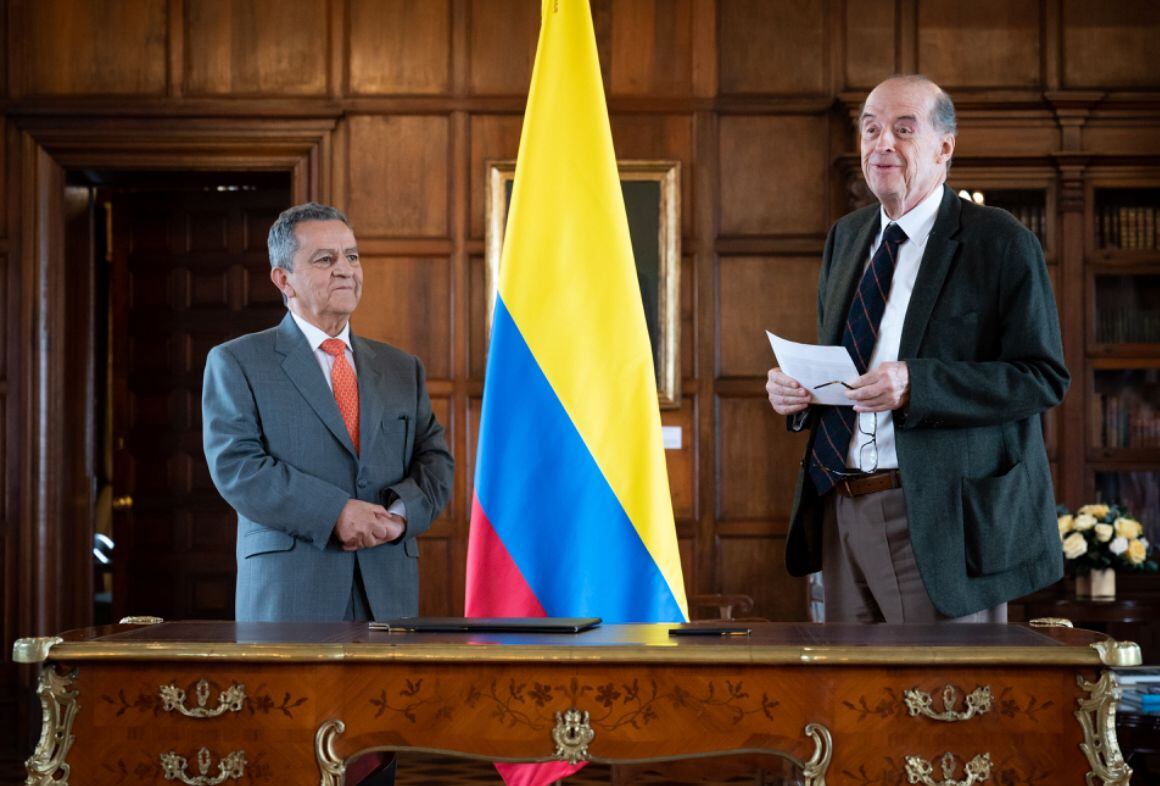 José Salazar y Álvaro Leyva. Foto: Cancillería